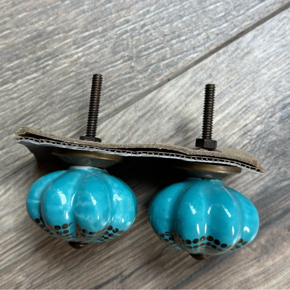Set of 2 Ceramic Decorative Drawer Pull Knobs Teal Turquoise NEW - Picture 2 of 8